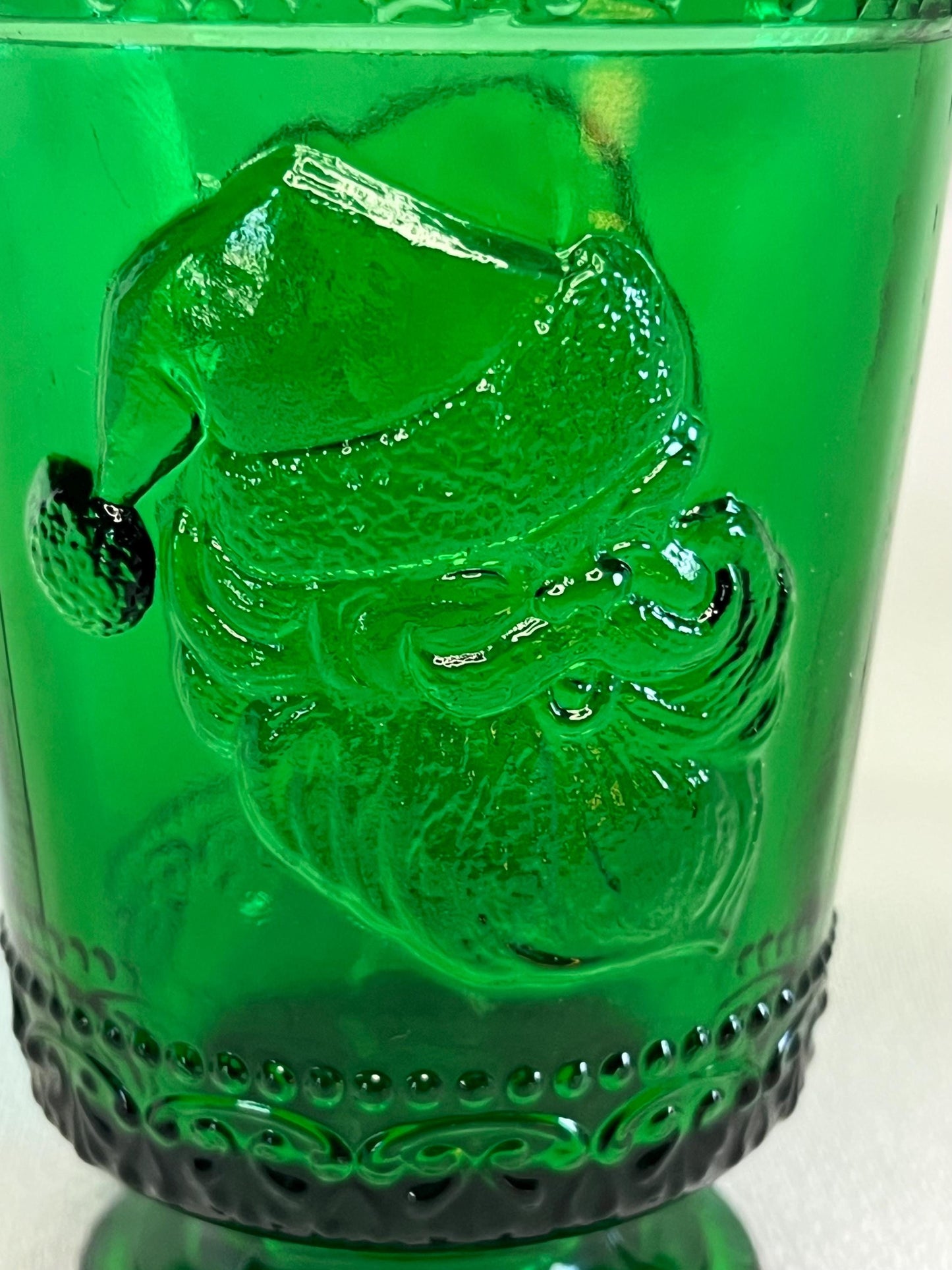 Christmas Santa Hunter Green Glass Tumbler