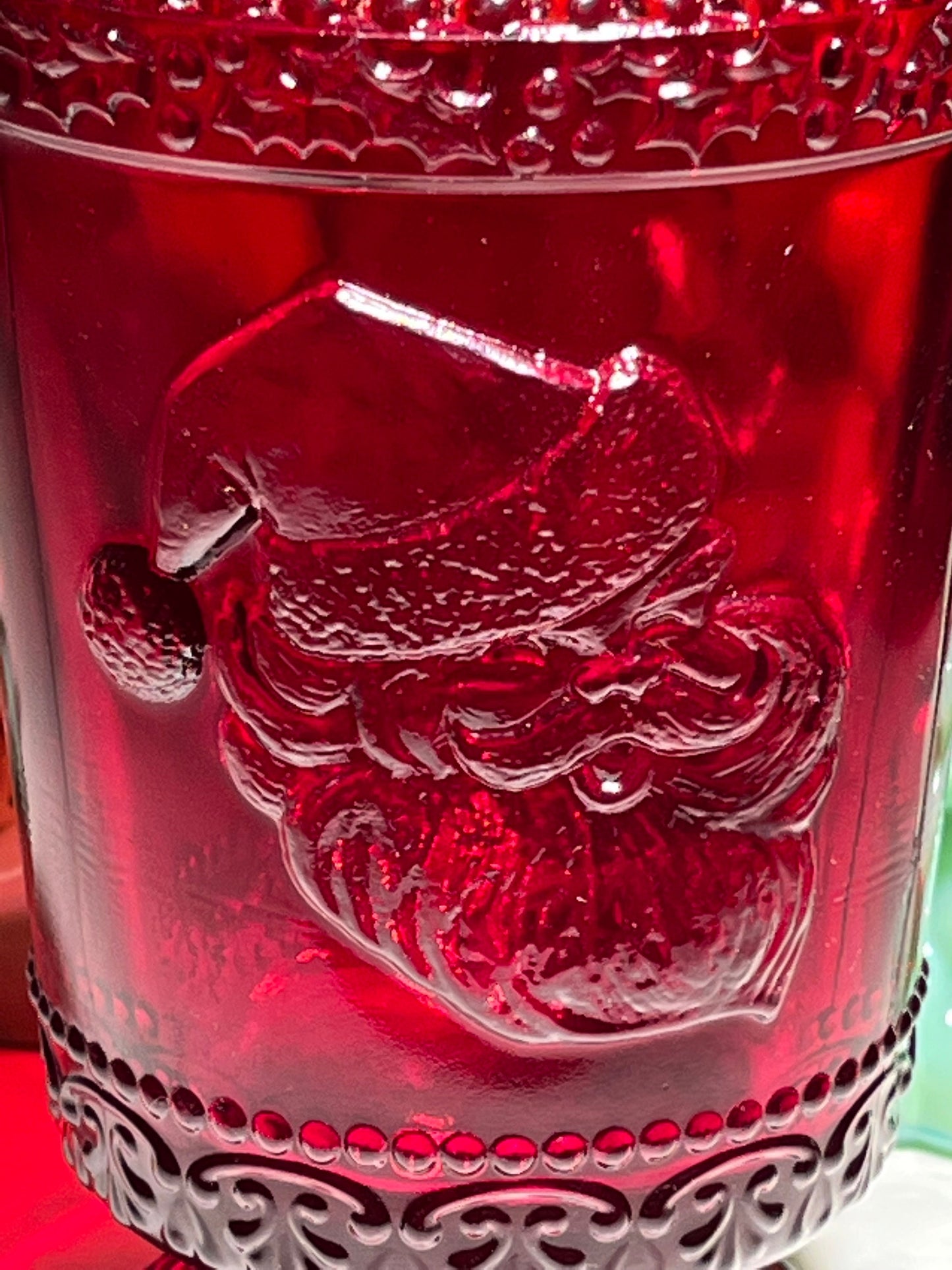 Ruby Red Santa Holiday Glass Tumbler