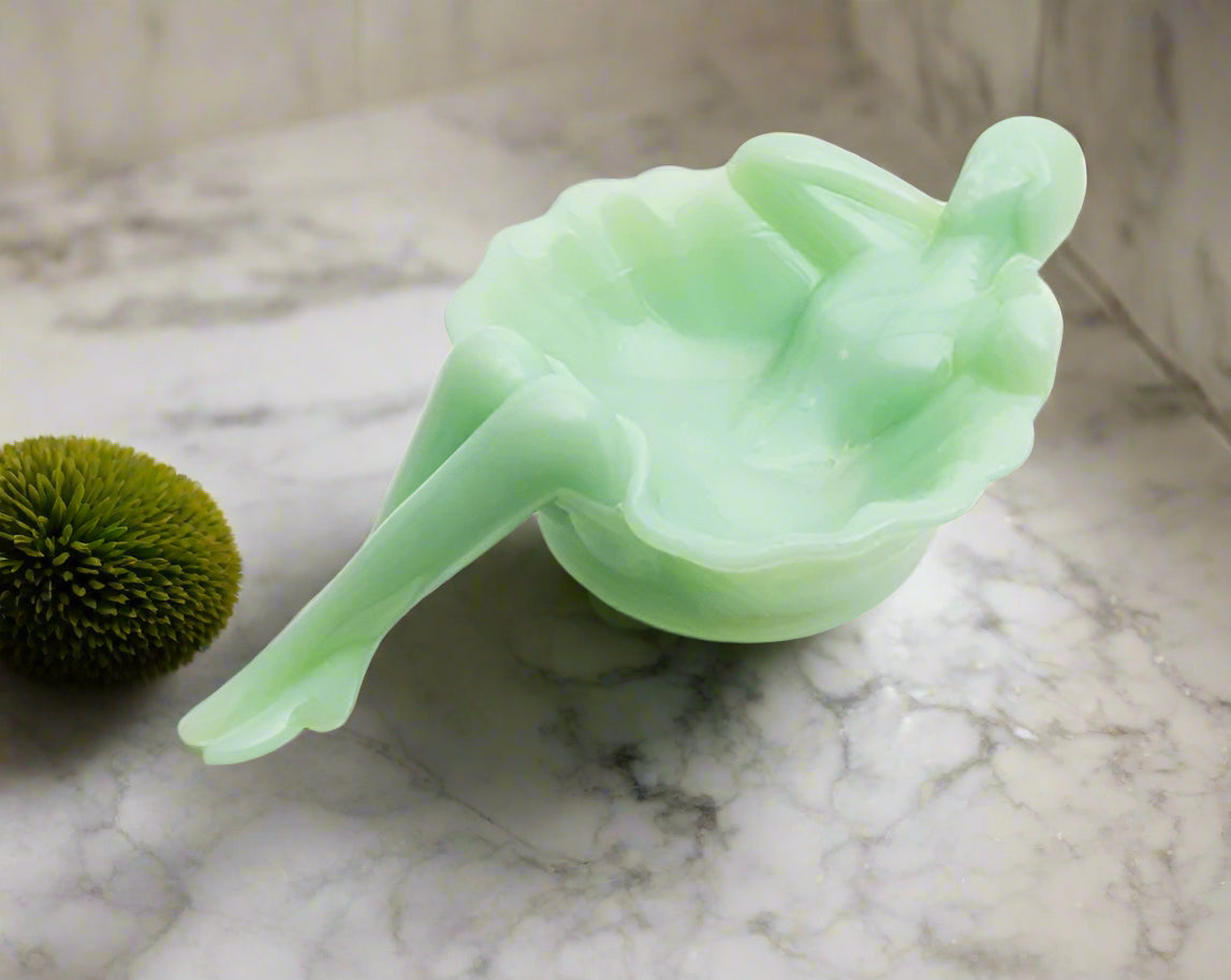 Bathing Beauty Soap Treat Trinket Dish Jadeite Green Glass Art Nouveau Style