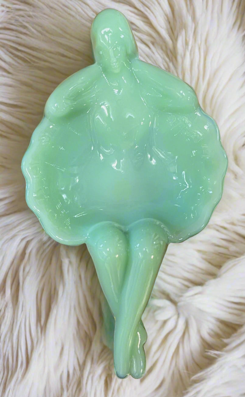 Bathing Beauty Soap Treat Trinket Dish Jadeite Green Glass Art Nouveau Style