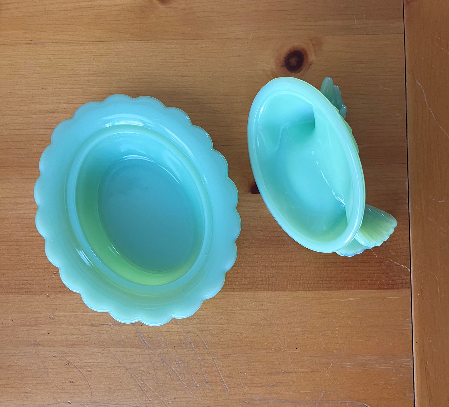 Jadeite Green Glass Hen on Basket Nest Covered Dish 6"