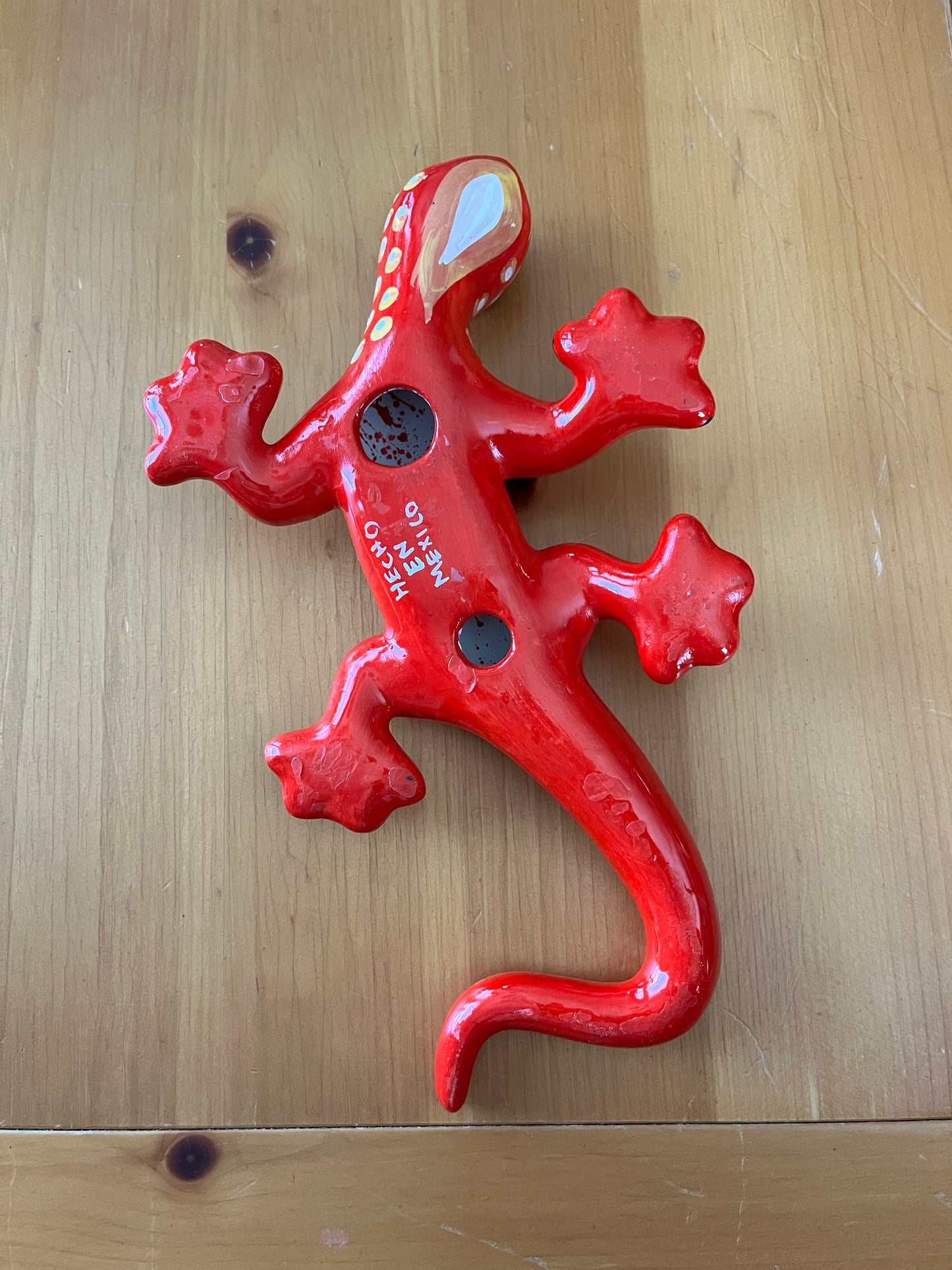 Vibrantly Colored Ceramic Lizard Wall Hanging Patio Decoration 13"
