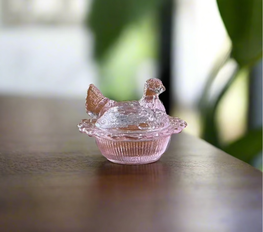 Pink Glass Mini Hen on Basket 2.75" Salt Cellar