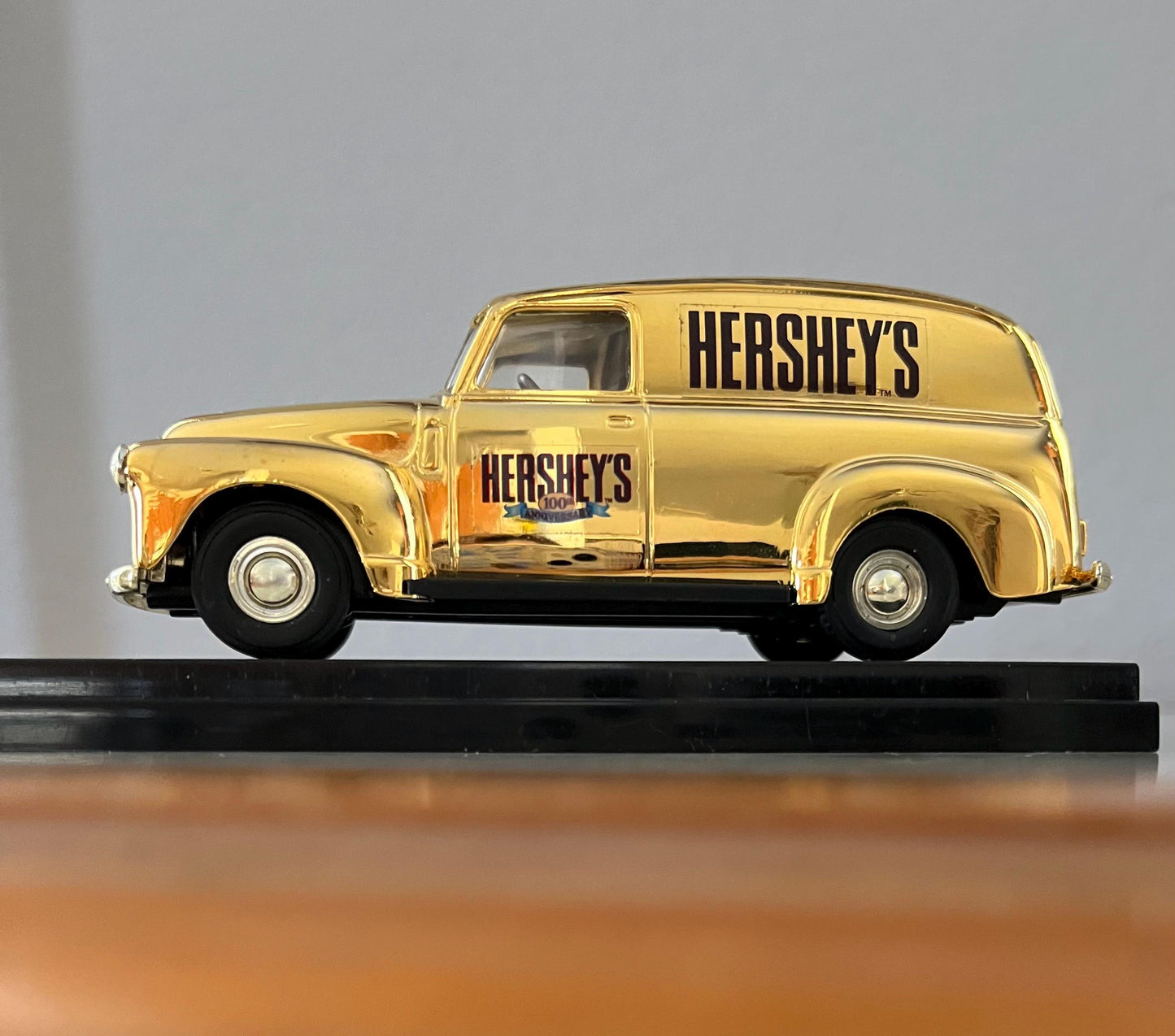 Hershey's Chocolate 100th Anniversary Ertl Die Cast 1950 Chevy Panel Truck