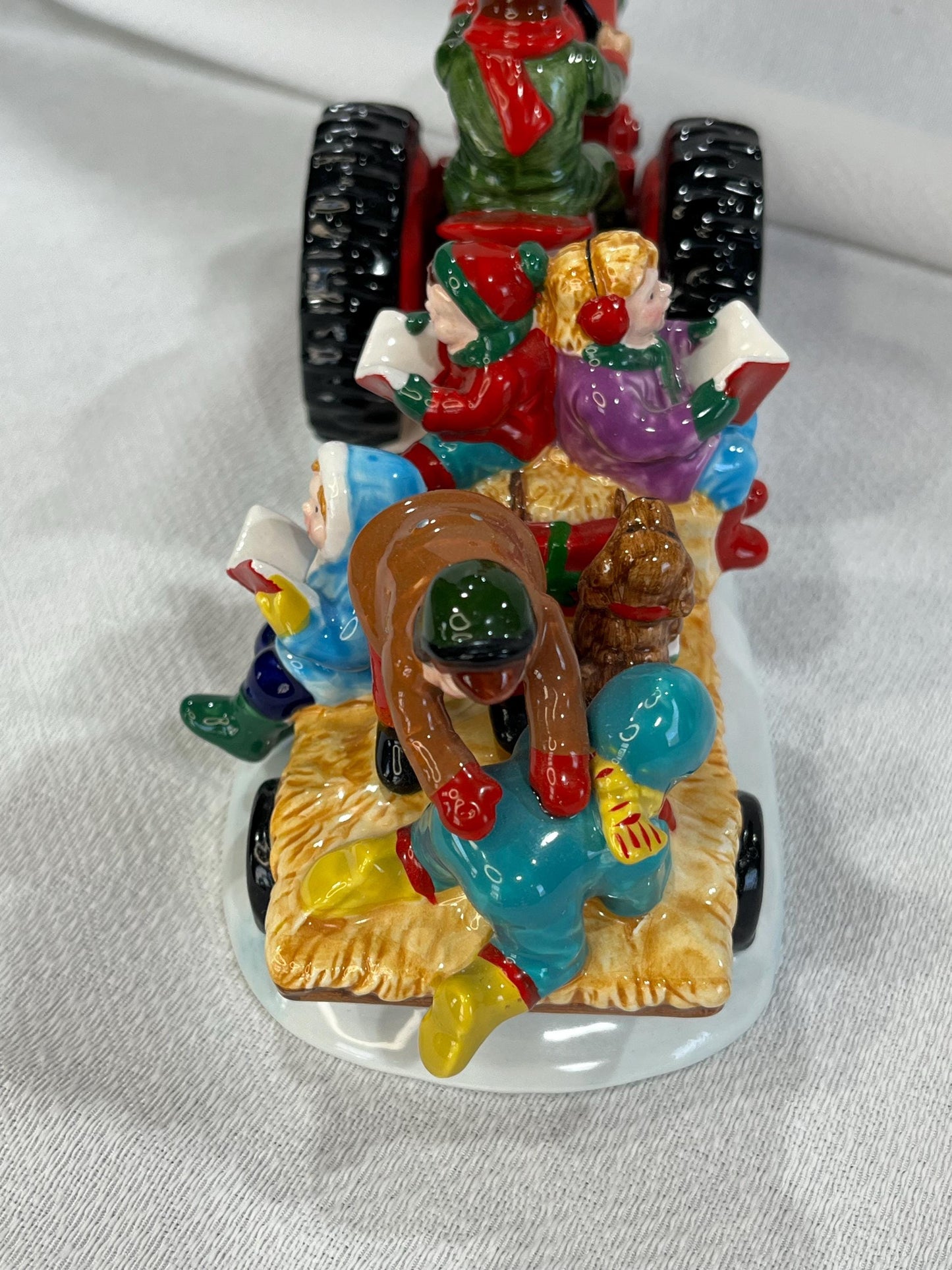 Department 56 Snow Village Series "Caroling At The Farm"