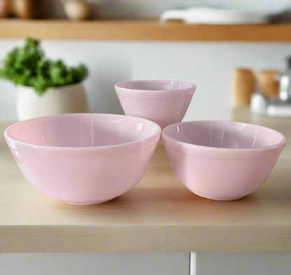 Pink Glass Mixing Bowl Set of 3