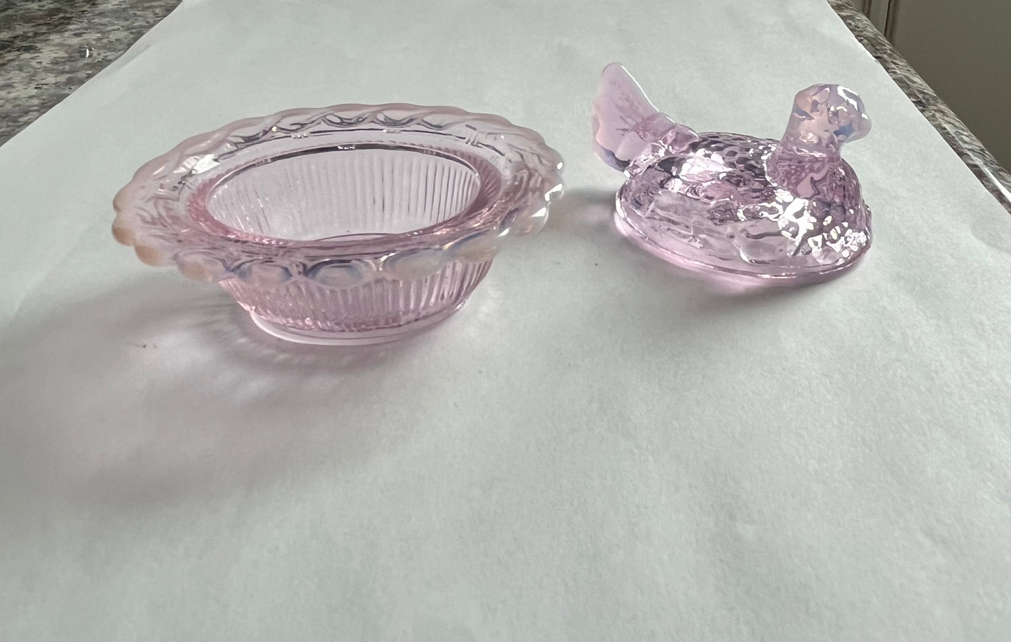 Pink Glass Mini Hen on Basket 2.75" Salt Cellar