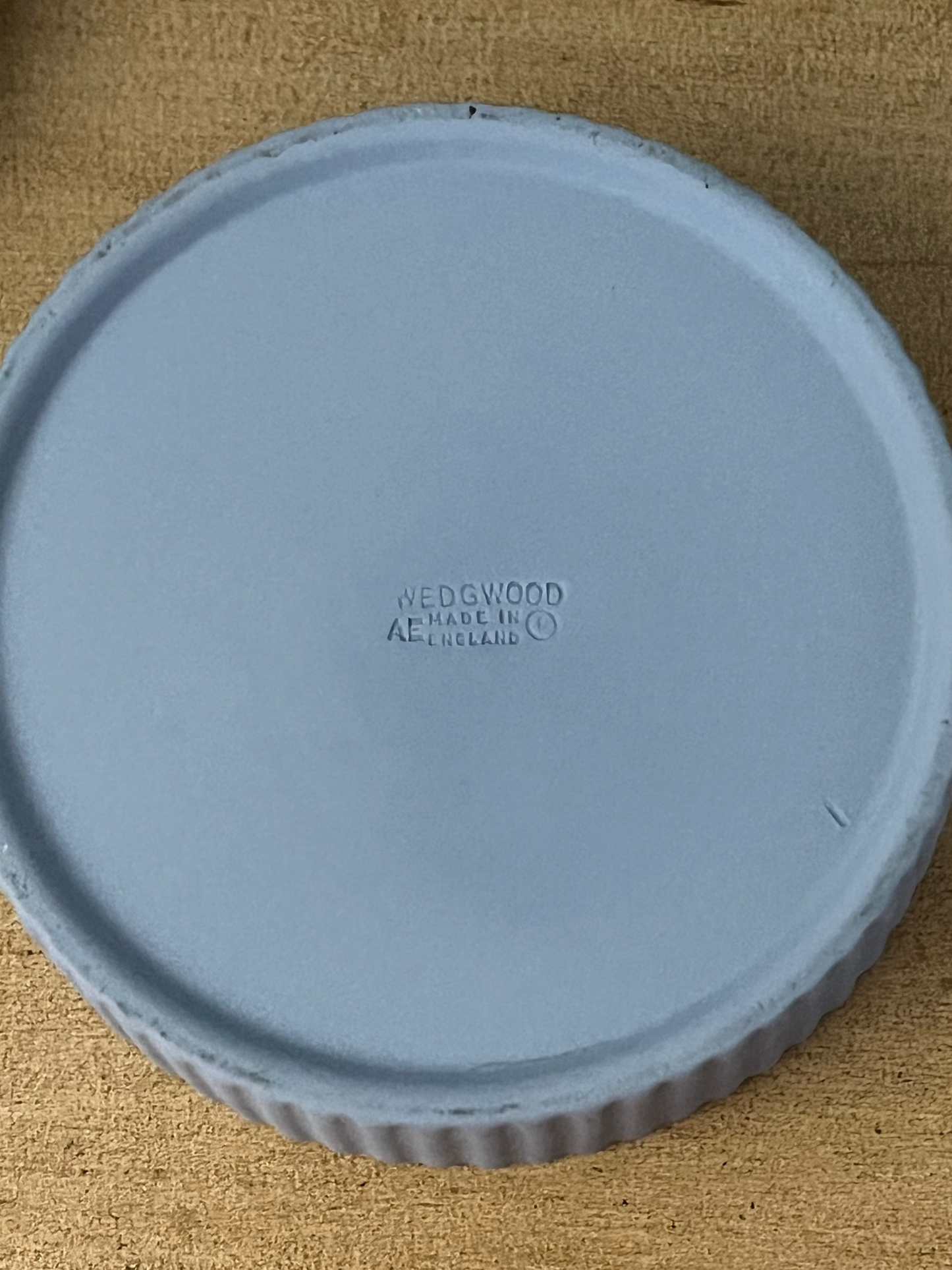 Harrods UK Department Store Wedgwood Round Lidded Trinket Box