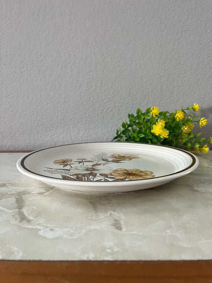 Town & Country Collection Mill Run 10-5/8" Dinner Plate